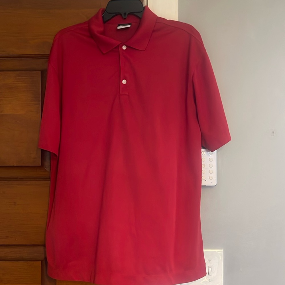 Men’s Nike dry fit  golf  shirt